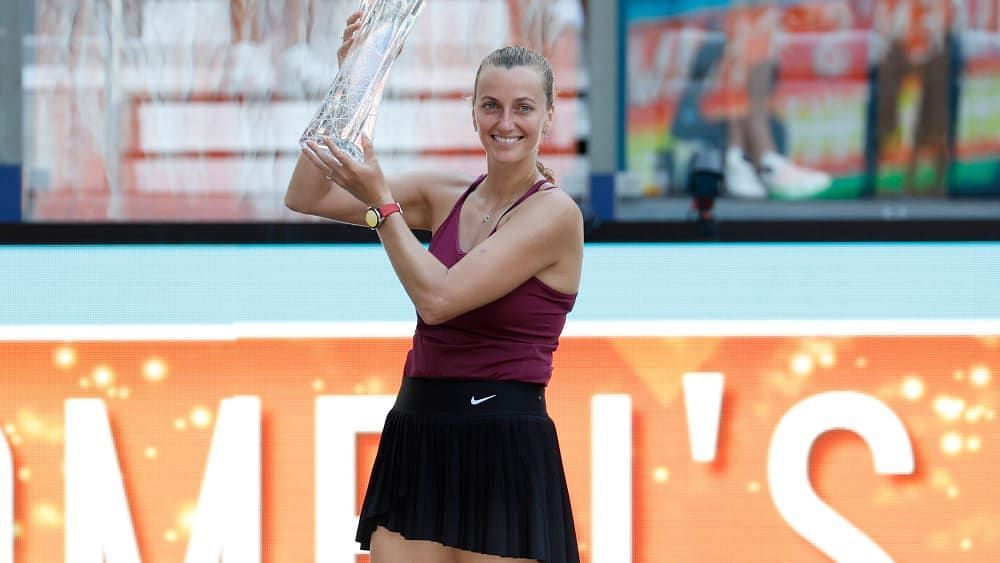 Petra Kvitova poses with the 2023 Miami Open trophy