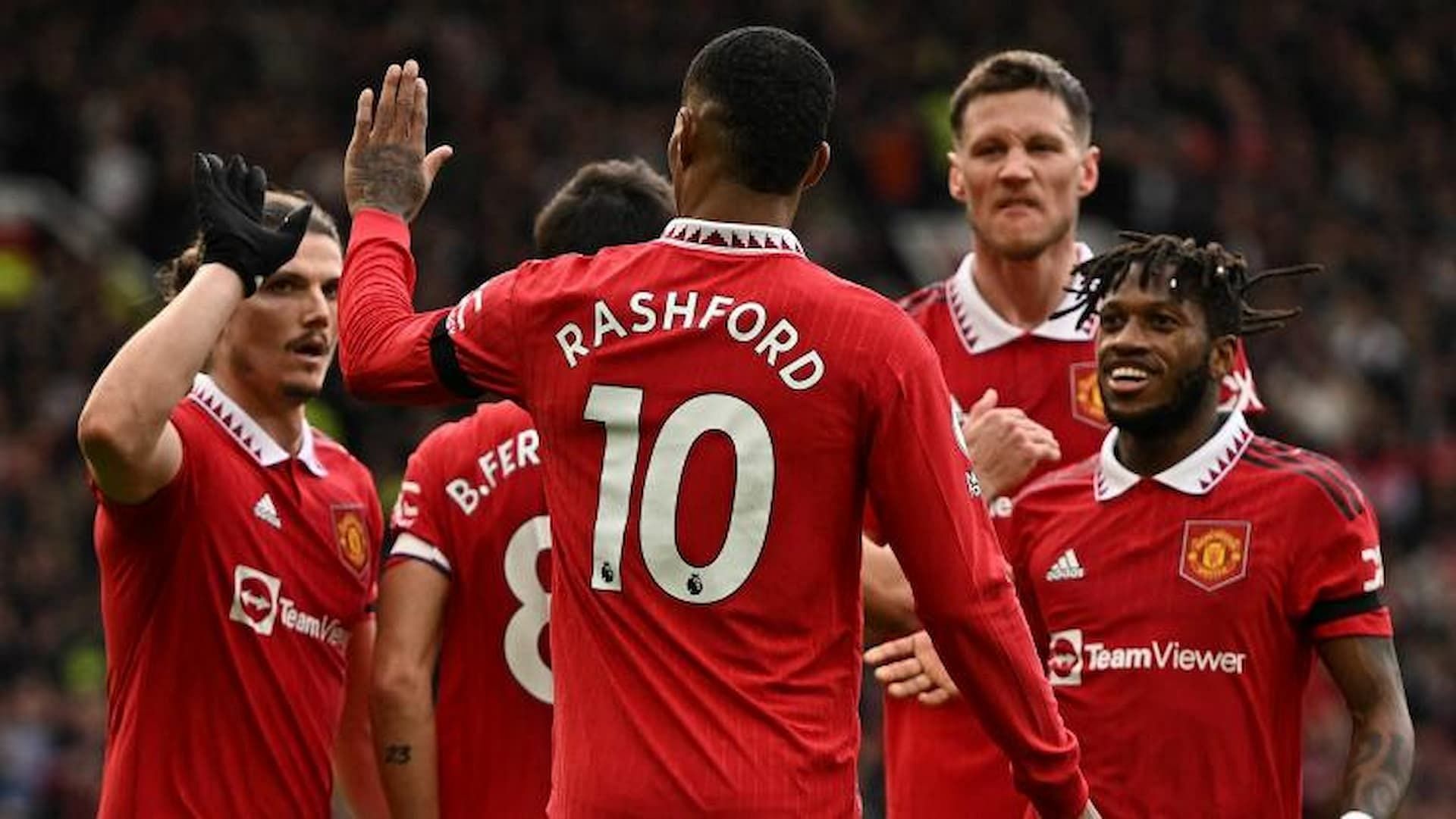Manchester United celebrating a goal (Image via Getty)