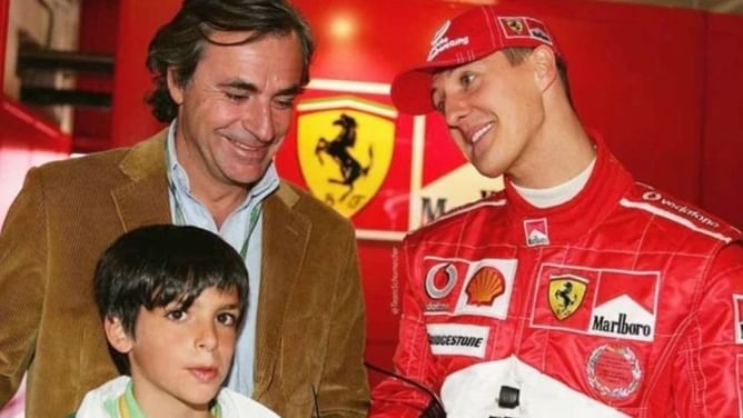“I was just a fanboy”: Carlos Sainz shares his experience meeting Michael Schumacher for the first time