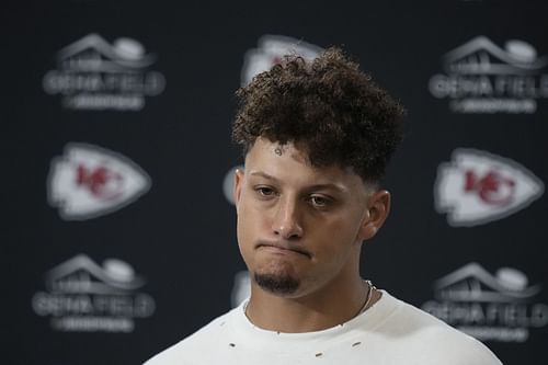 Patrick Mahomes: Lions Chiefs Football