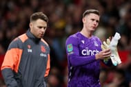 Dean Henderson's (R) Crystal Palace debut was cut short by injury.