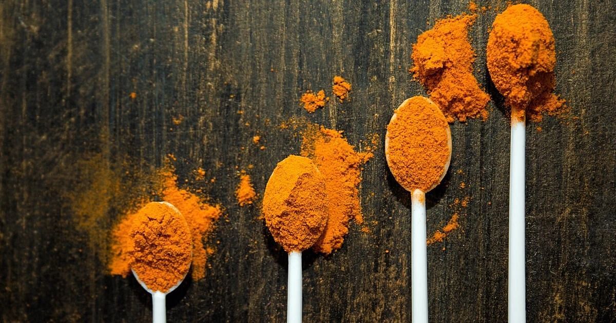 Side effects of turmeric (Image via Getty Images)