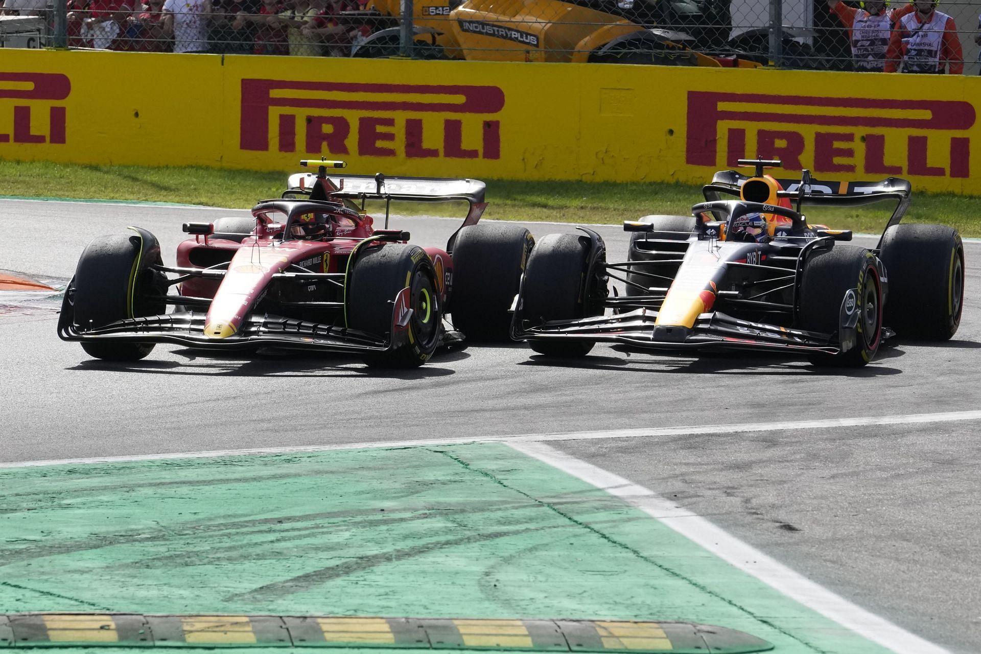 Carlos Sainz and Max Verstappen in the Italian GP