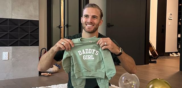 Alex Wennberg and wife Felicia announce pregnancy on Kraken center