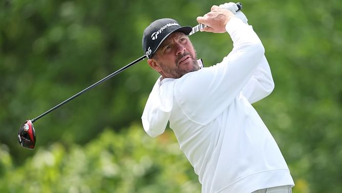 Michael Block scores an albatross at his home course Arroyo Trabuco