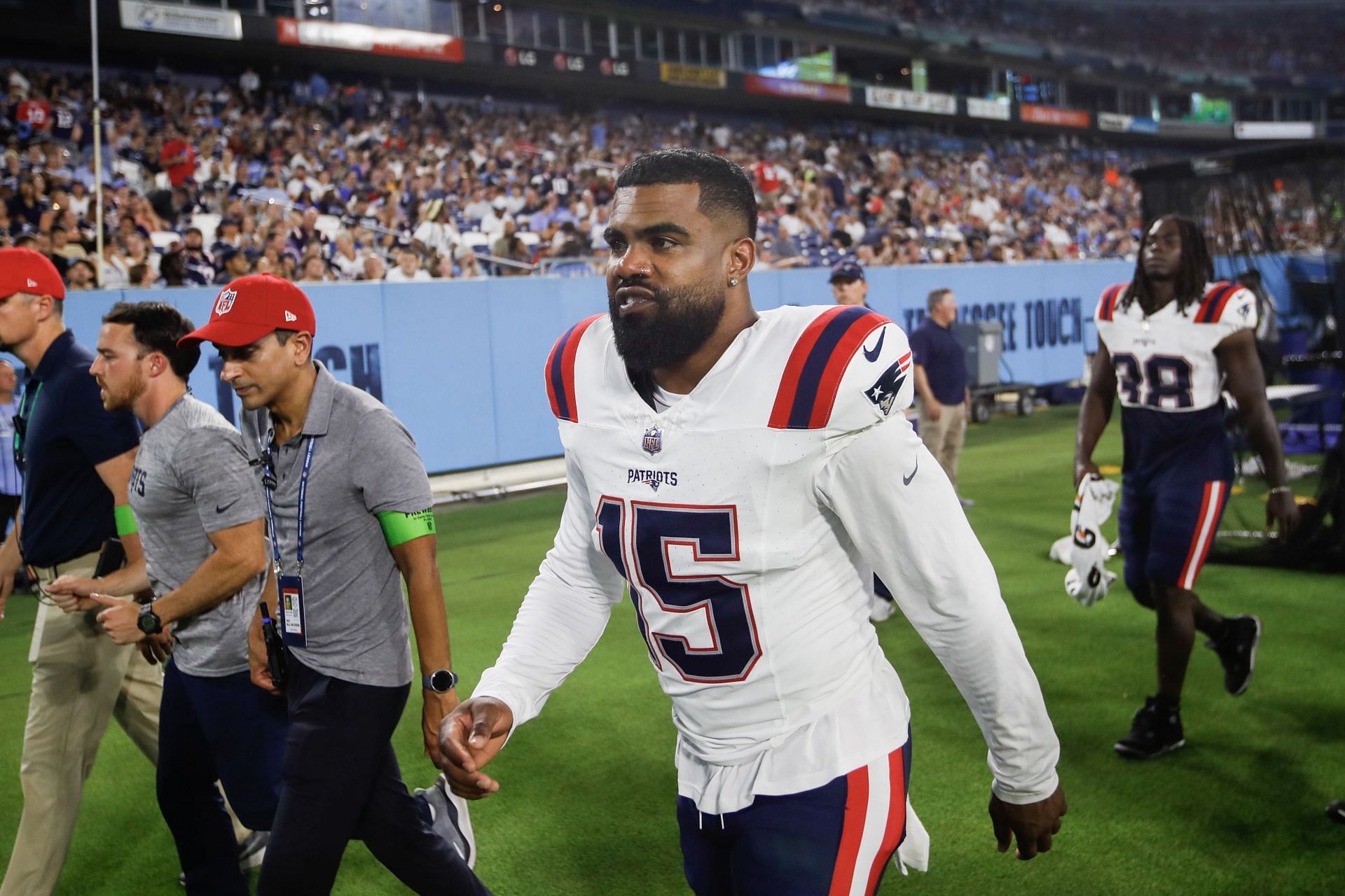 New England Patriots v Tennessee Titans