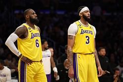 Watch: Anthony Davis once hysterically mocked LeBron James' silencer celebration during 2021 Media Day