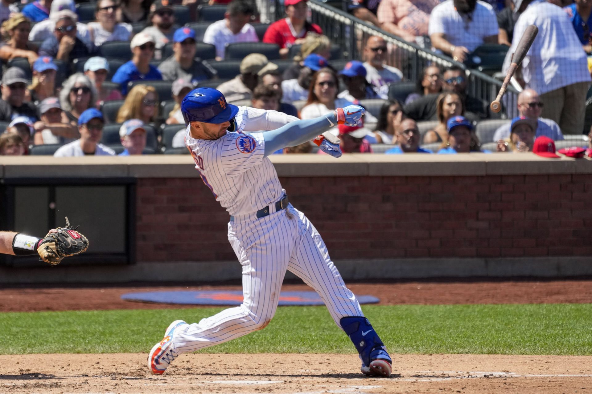 Report: Javier Báez 'Would Love To Stay' With Mets - Sports