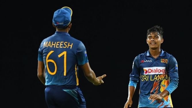5 times a team bowled 35 or more overs of spin in 50-over ODIs