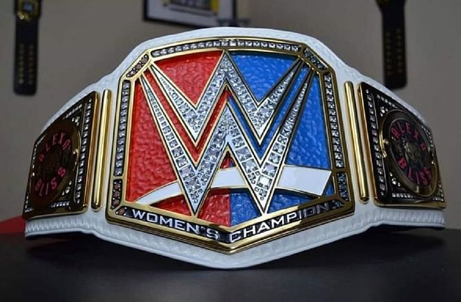 Former WWE Women's Champion shows off bold new look during hiatus