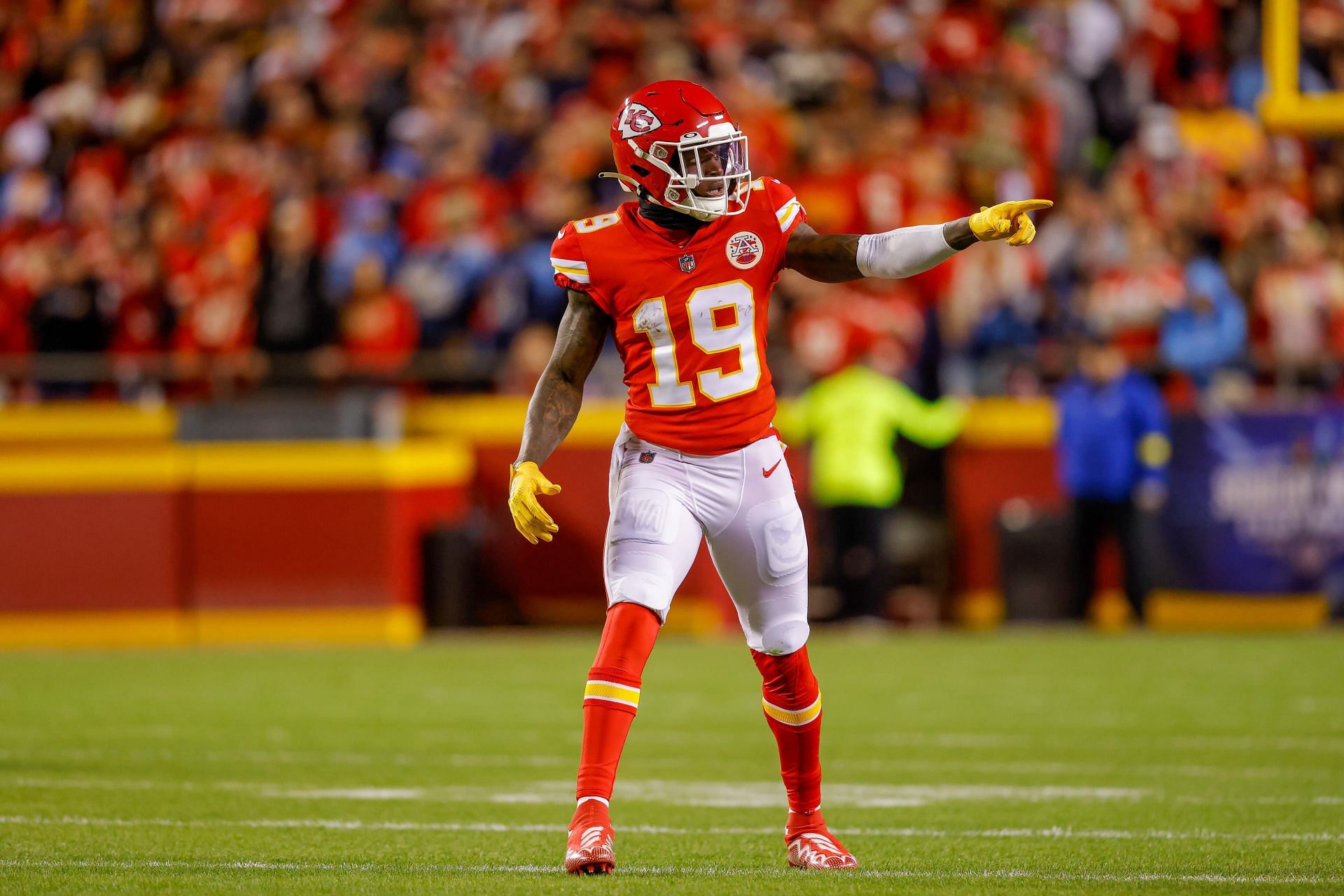 Chiefs' Kadarius Toney has special reason for wearing No. 19