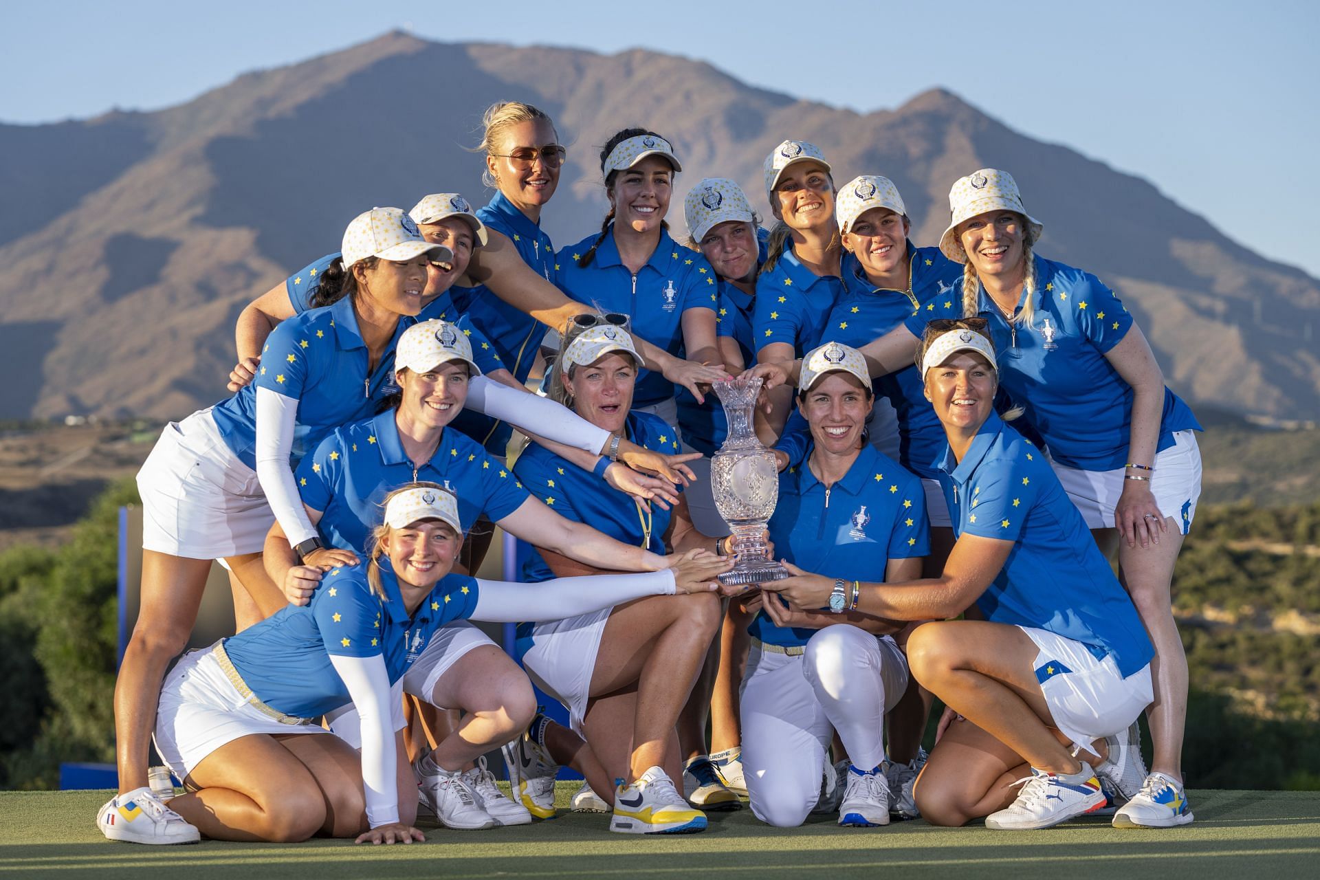 Europe&#039;s team poses with the trophy after winning the Solheim Cup (Image via AP Photo)