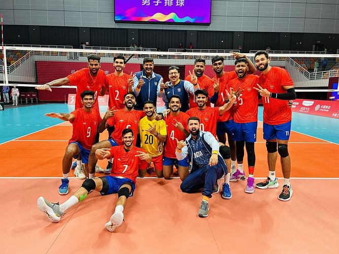 Asian Games : भारतीय वॉलीबॉल टीम ने रचा इतिहास, पिछली बार की सिल्वर मेडलिस्ट कोरिया को हराकर बनाई अगले दौर में जगह