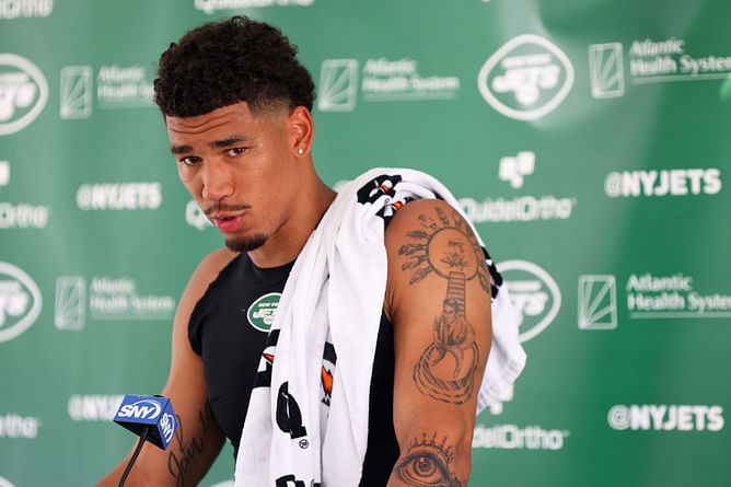 NY Jets WR Allen Lazard reveals new jersey number