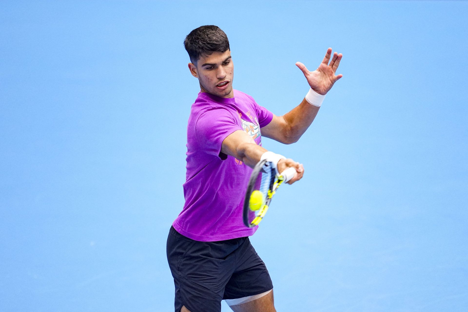 Carlos Alcaraz practicing ahead of the China Open