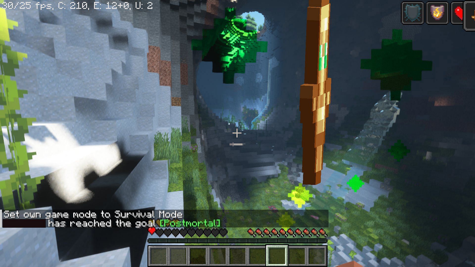 Totem of undying with a five-second-long boost in Java (Image via Mojang)