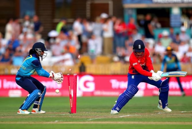 EN-W vs SL-W Dream11 Team Prediction Fantasy Cricket Tips प्लेइंग XI अपडेट आज के पहले वनडे मैच के लिए 9 Sep 2023