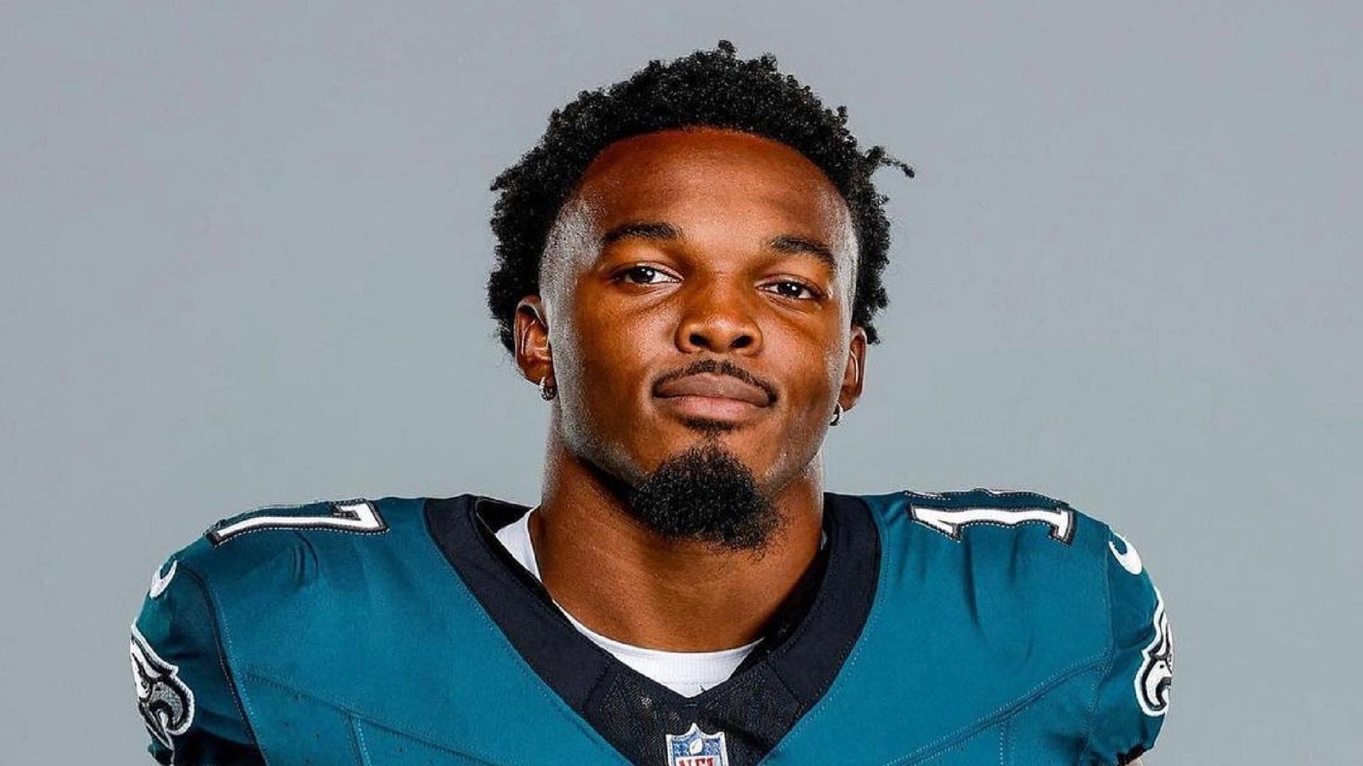 Eagles LB Nakobe Dean's injury will keep him sidelined for multiple weeks