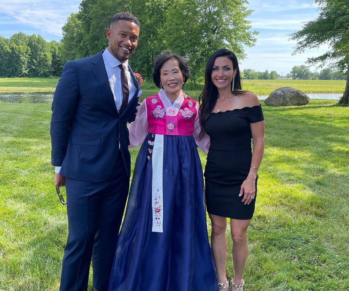 Marcus Freeman with his mother and wife (Credit: Instagram)
