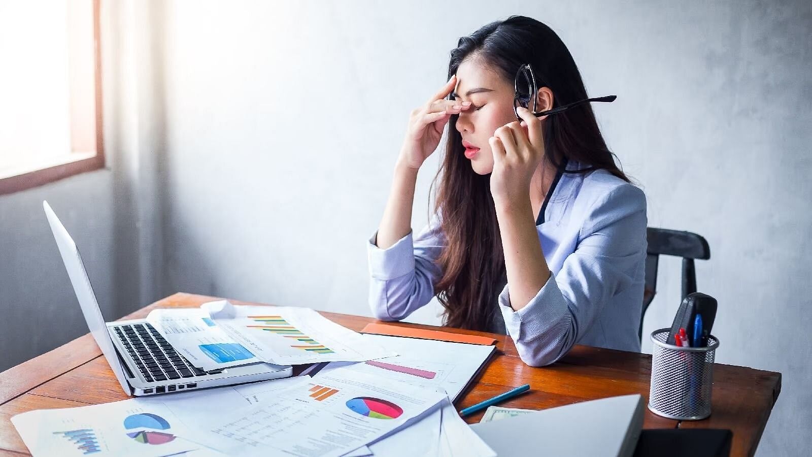 Period fatigue (Image via Getty Images)