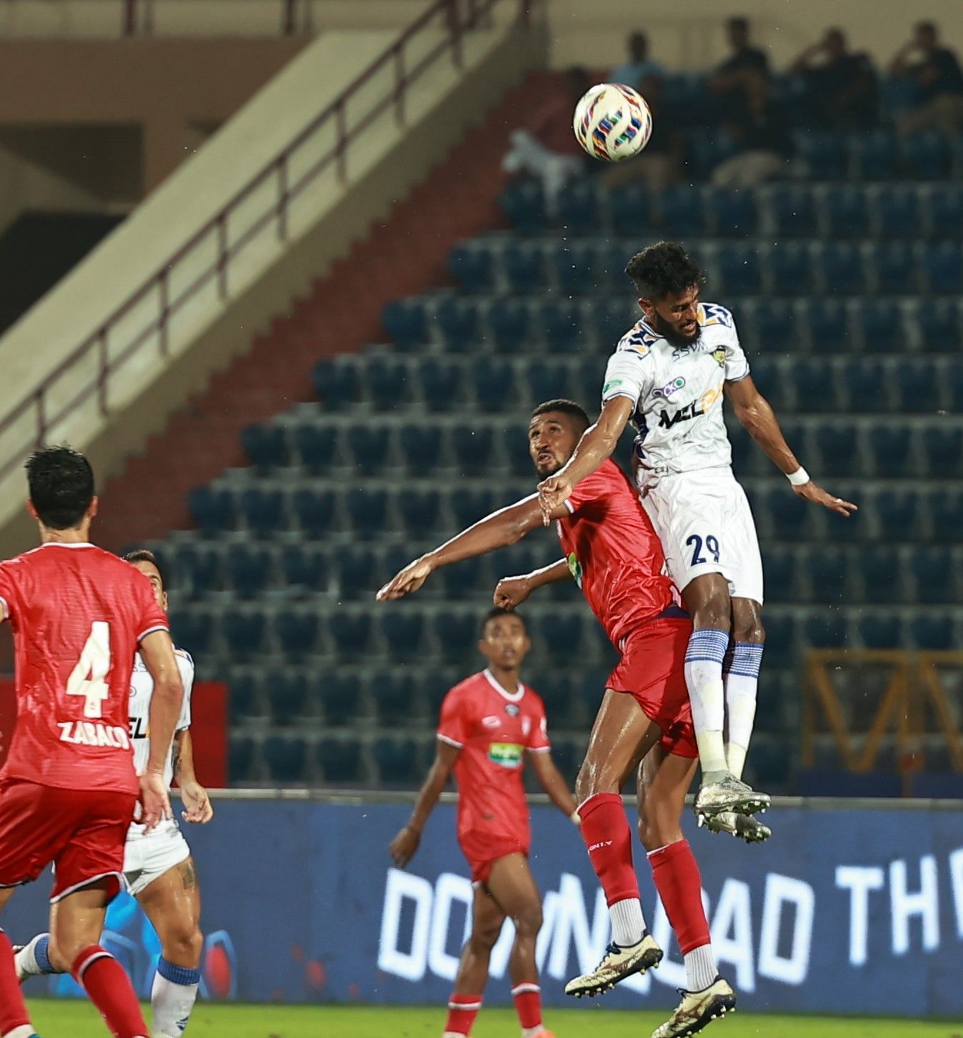 Irfan couldn't impact the game much (Image courtesy: ISL Media)