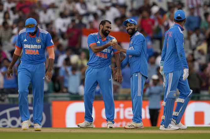 IND vs AUS 2023 : मोहम्मद शमी ने तोड़ा 16 साल पुराना रिकॉर्ड, ज़हीर खान के बाद हासिल की बड़ी उपलब्धि