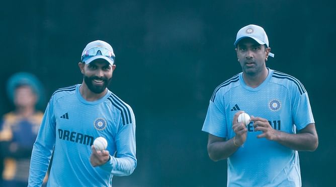 “Jadeja and Ashwin bowling in tandem doesn’t work” - Aakash Chopra raises concern over spin duo’s effectiveness in ODIs