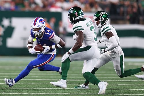 Buffalo Bills v New York Jets