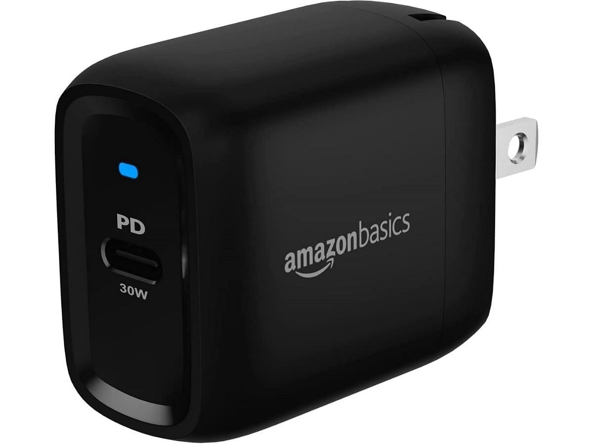 Amazon Basics 30W GaN USB-C charger (Image via Amazon)