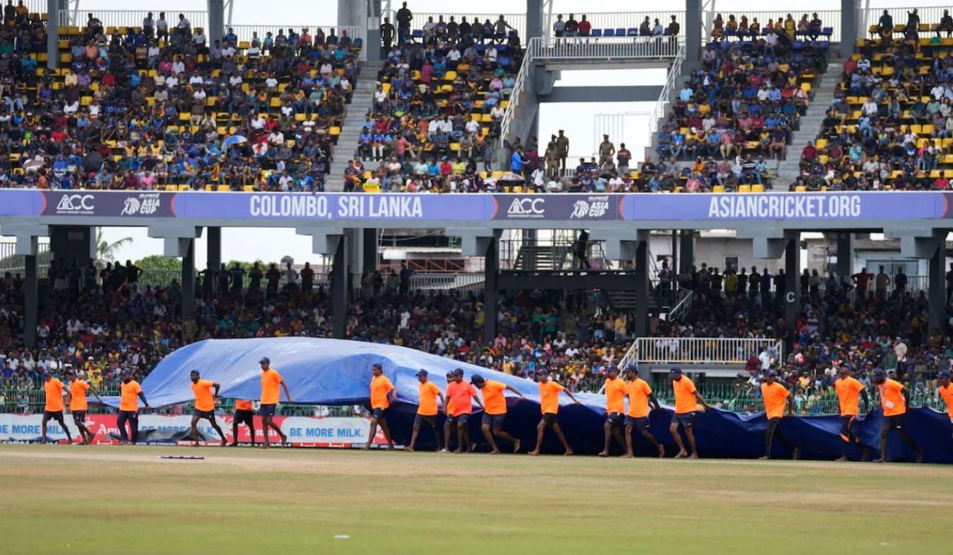 Fans were deprived of an on-time start to the much-awaited Asia Cup final