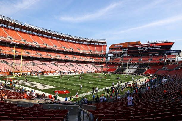 What is the capacity of FirstEnergy Stadium?