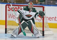 $11,250,000 Minnesota Wild goalie picks side in iPhone vs Android battle