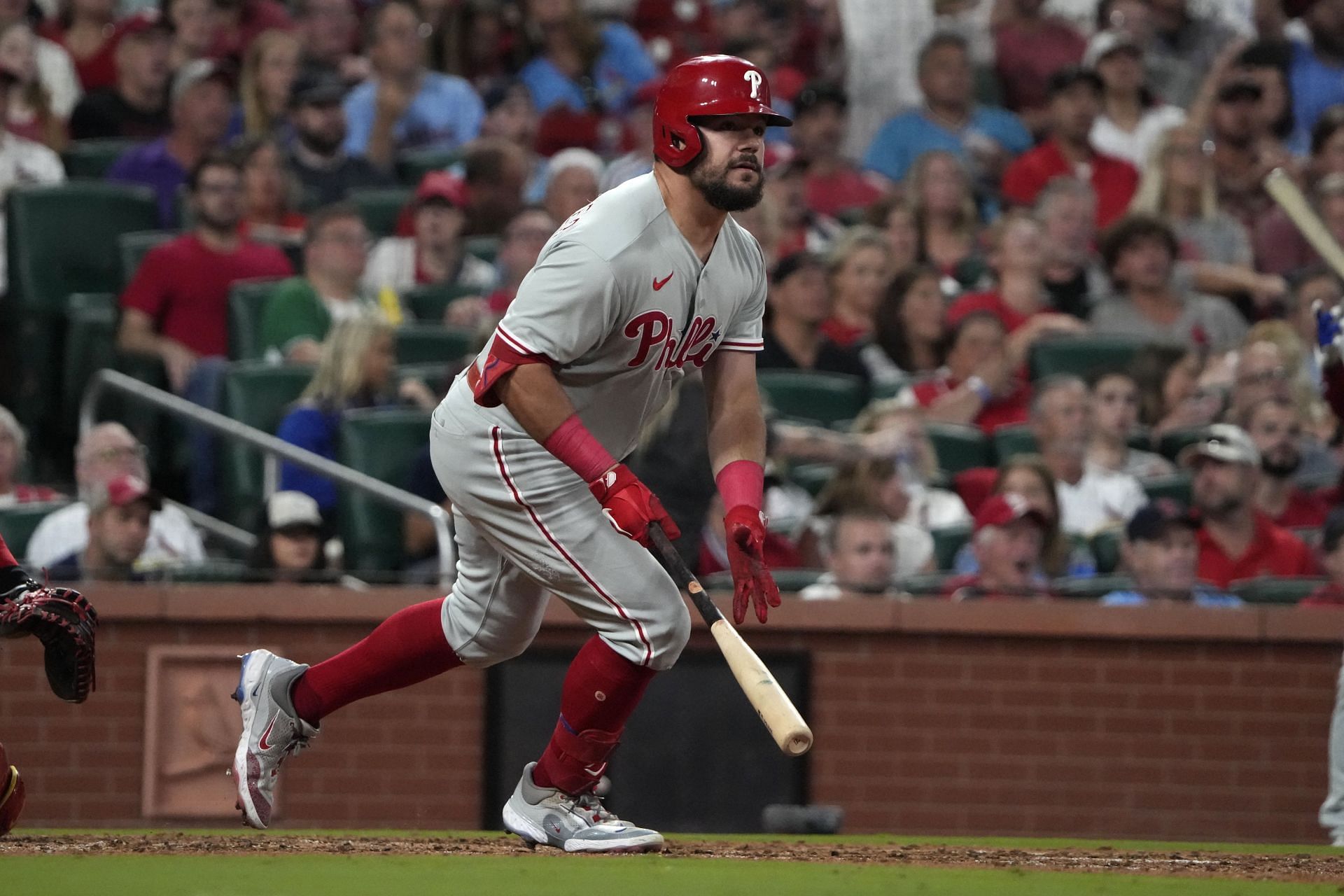 Phillies' Kyle Schwarber unloads 3-run homer in win while Cardinals just  leave bases loaded