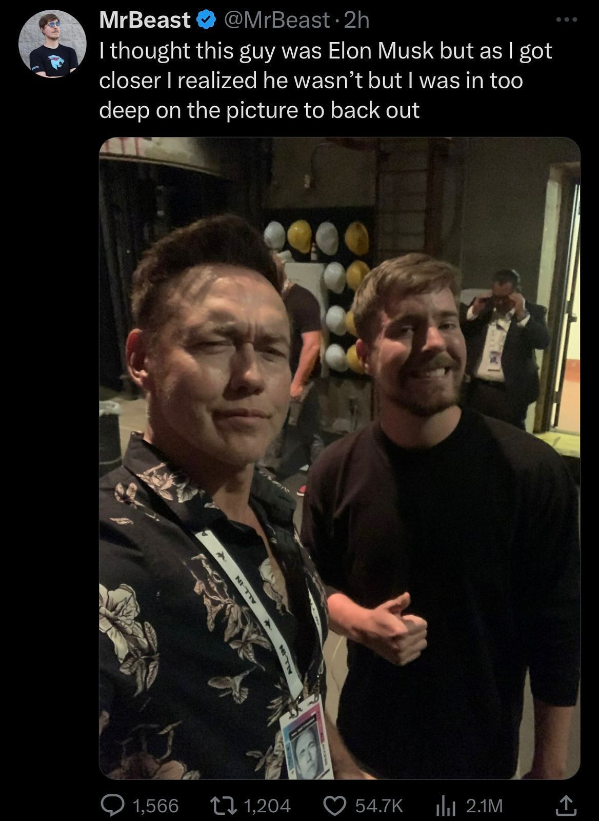 MrBeast shares selfie with Elon Musk look-a-like (Image via Twitter/X)