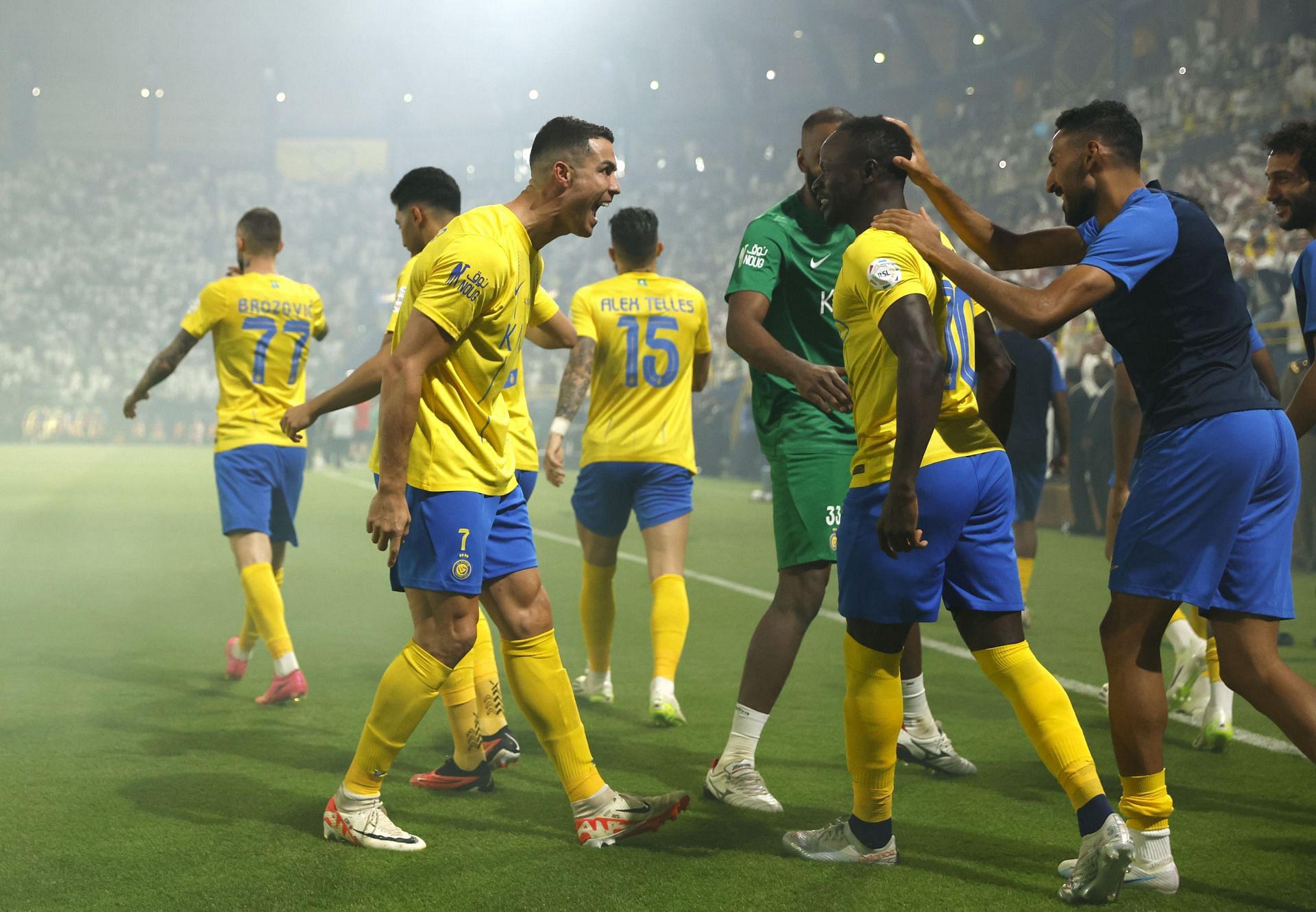 Обзор матча аль наср аль таи. Al Nasr al Abha. Андерсон Талиска Аль Наср. Al Nasr Stadium. Al Nasr vs al ahli Live.