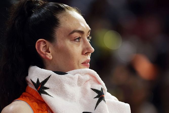 Watch: WNBA MVP Breanna Stewart comes from behind for a monster block