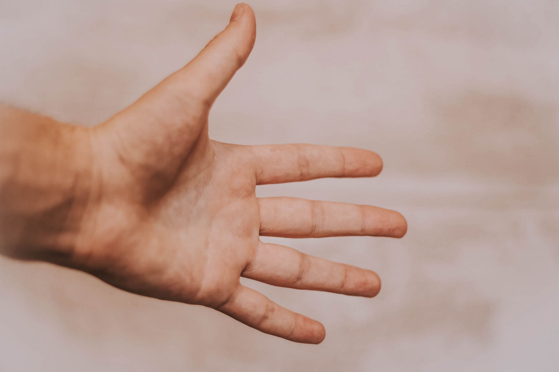 Cold fingers are most common in this condition (Image via Unsplash/Mathias Reding)