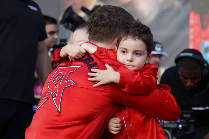 "Find another sport" - Canelo Alvarez says he'd let son pursue boxing only under specific conditions