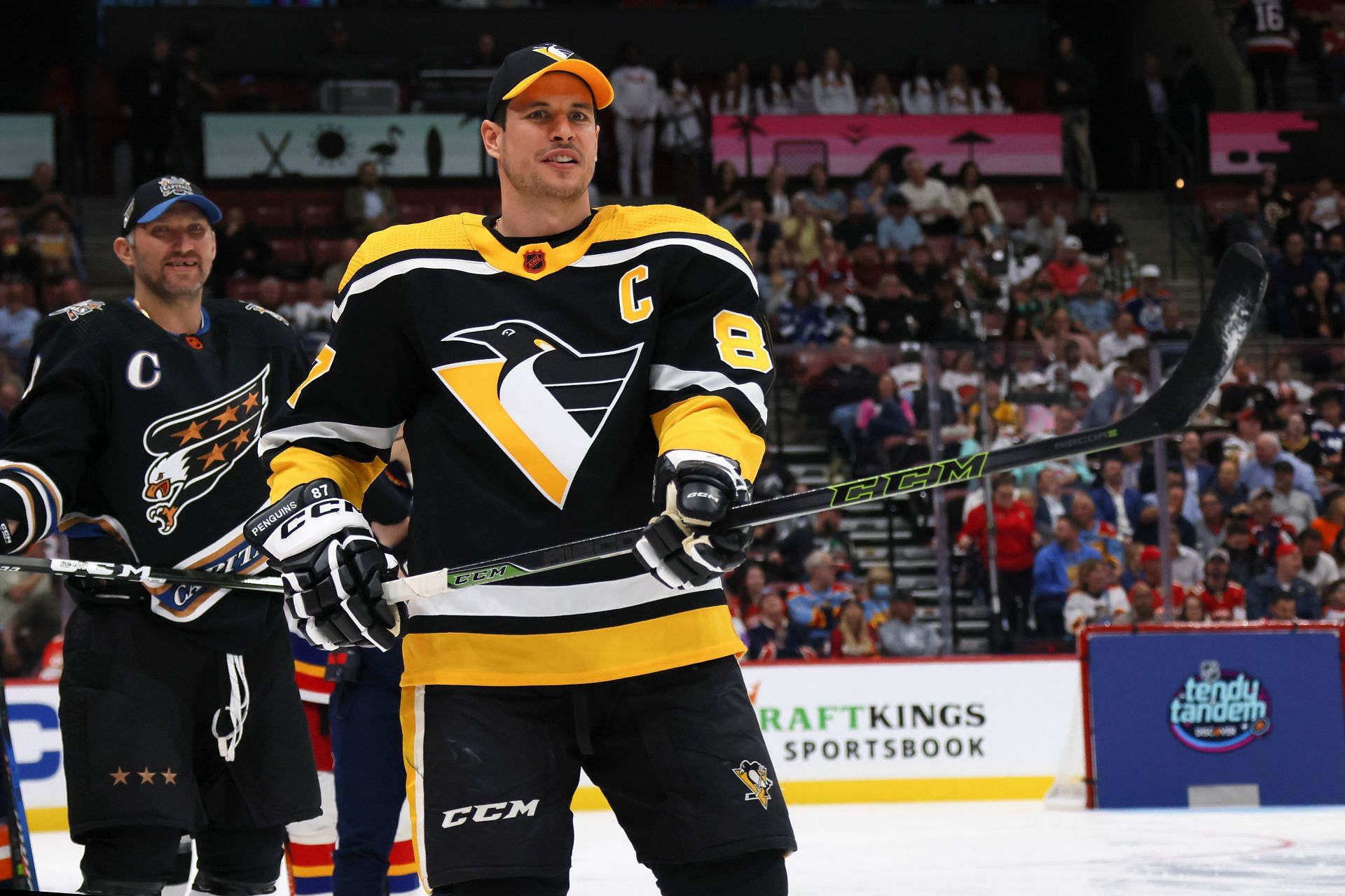 Sidney Crosby  Pittsburgh penguins hockey, Hockey workouts, Hockey training