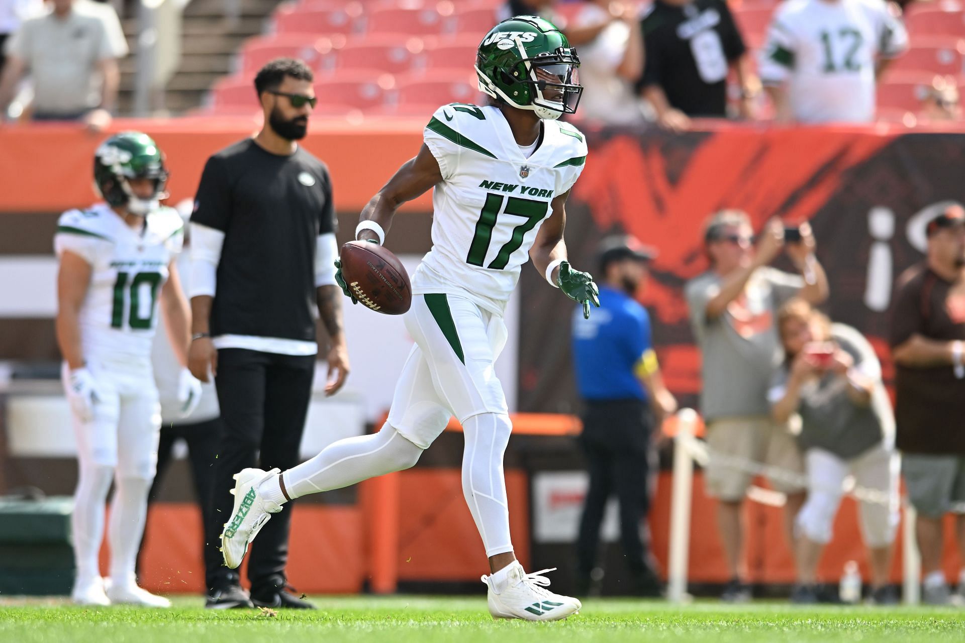 Is Garrett Wilson Playing Today Vs Patriots? Jets WR's Status Explored