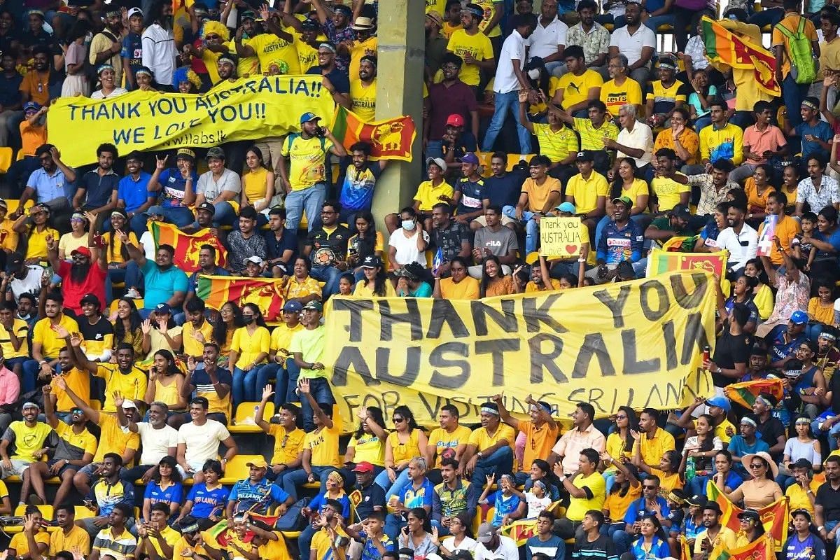 The Sri Lankan crowd in Colombo [Getty Images]
