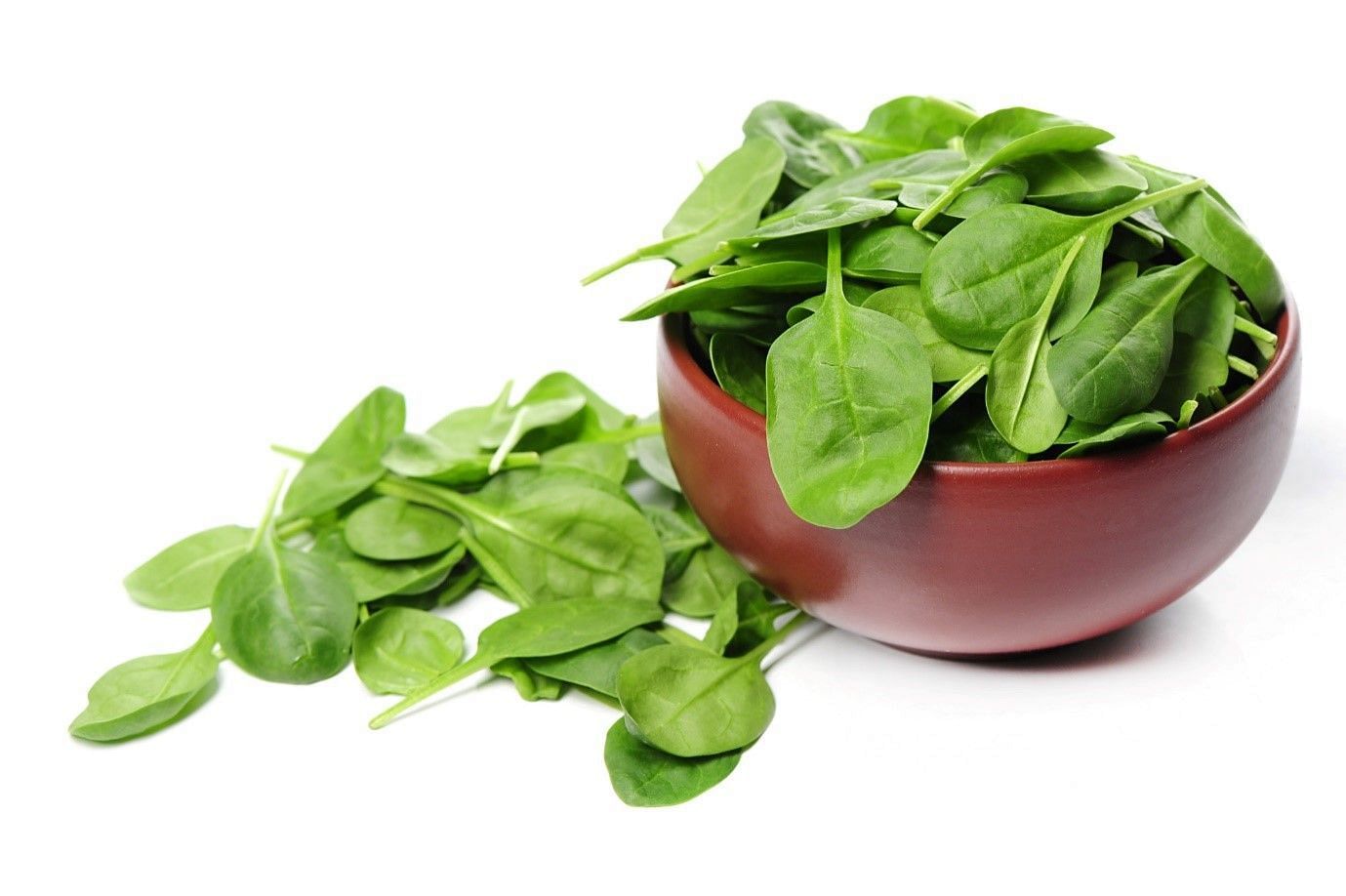Spinach is one of the most essential part of a balanced diet due to its nutrient density (Image by Racool_studio on Freepik)