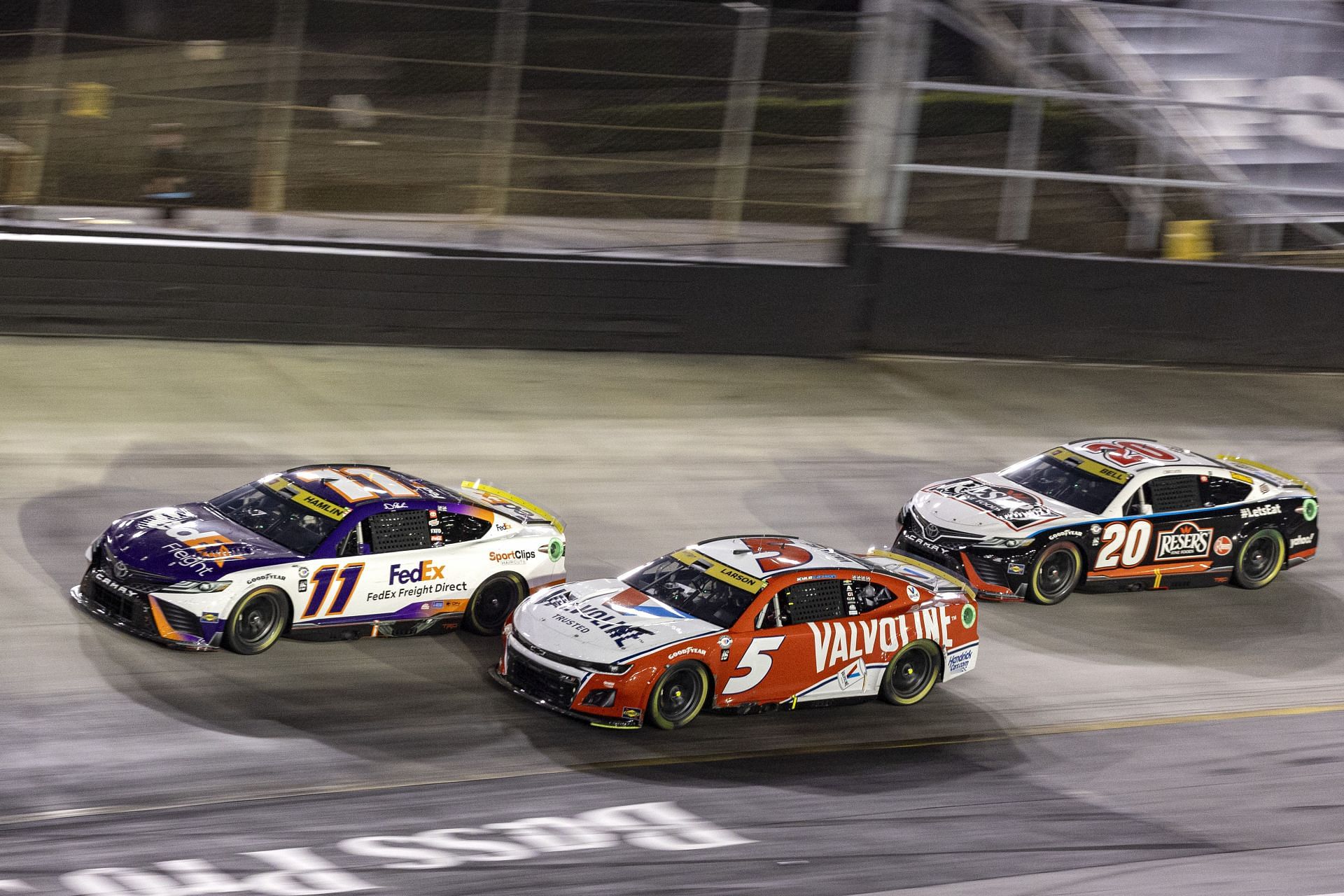 NASCAR Bristol Auto Racing