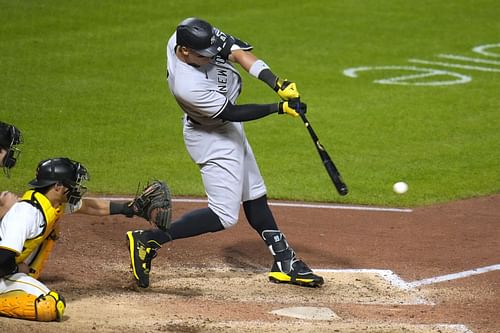 Yankees vs Pirates Baseball