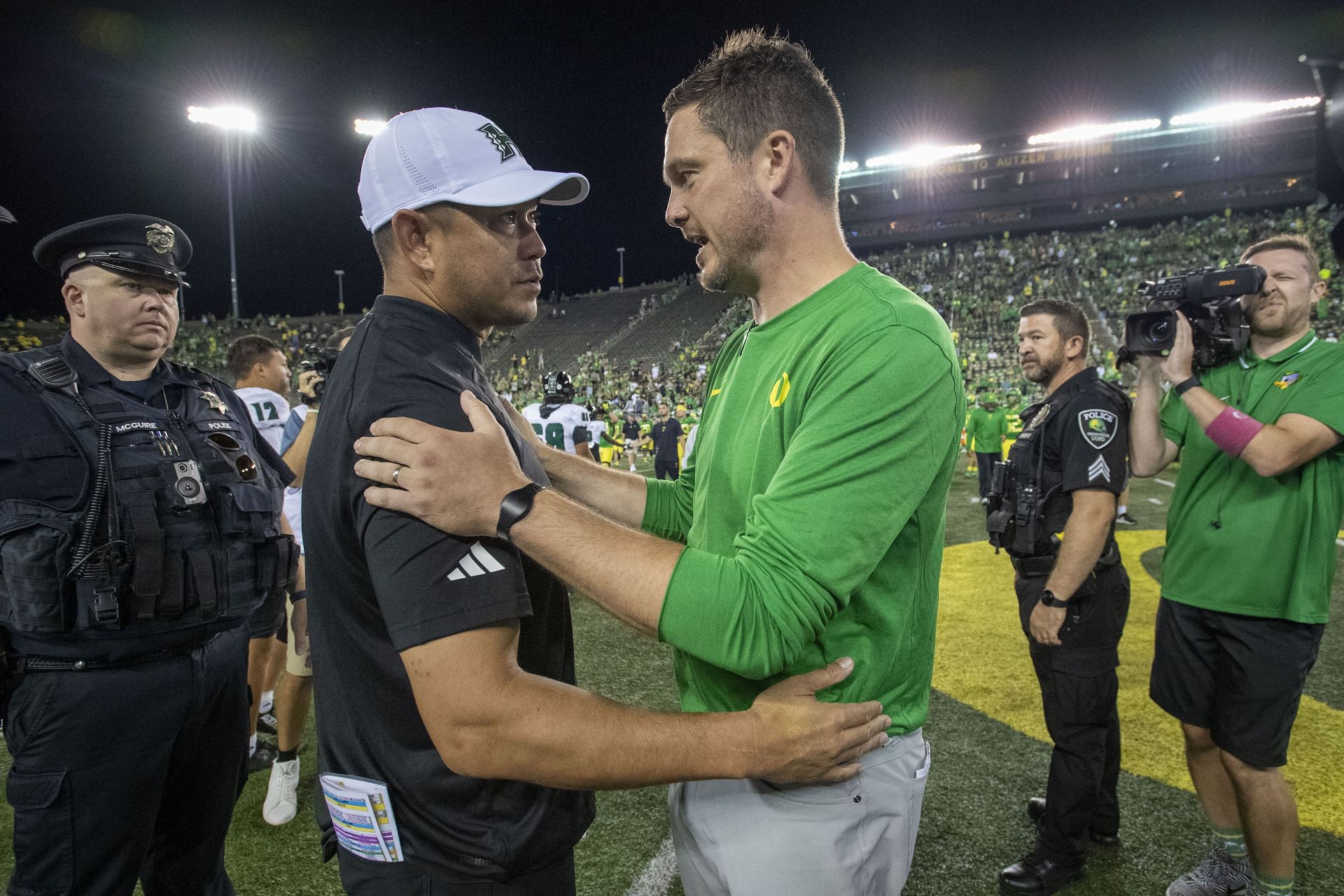 Hawaii Oregon Football