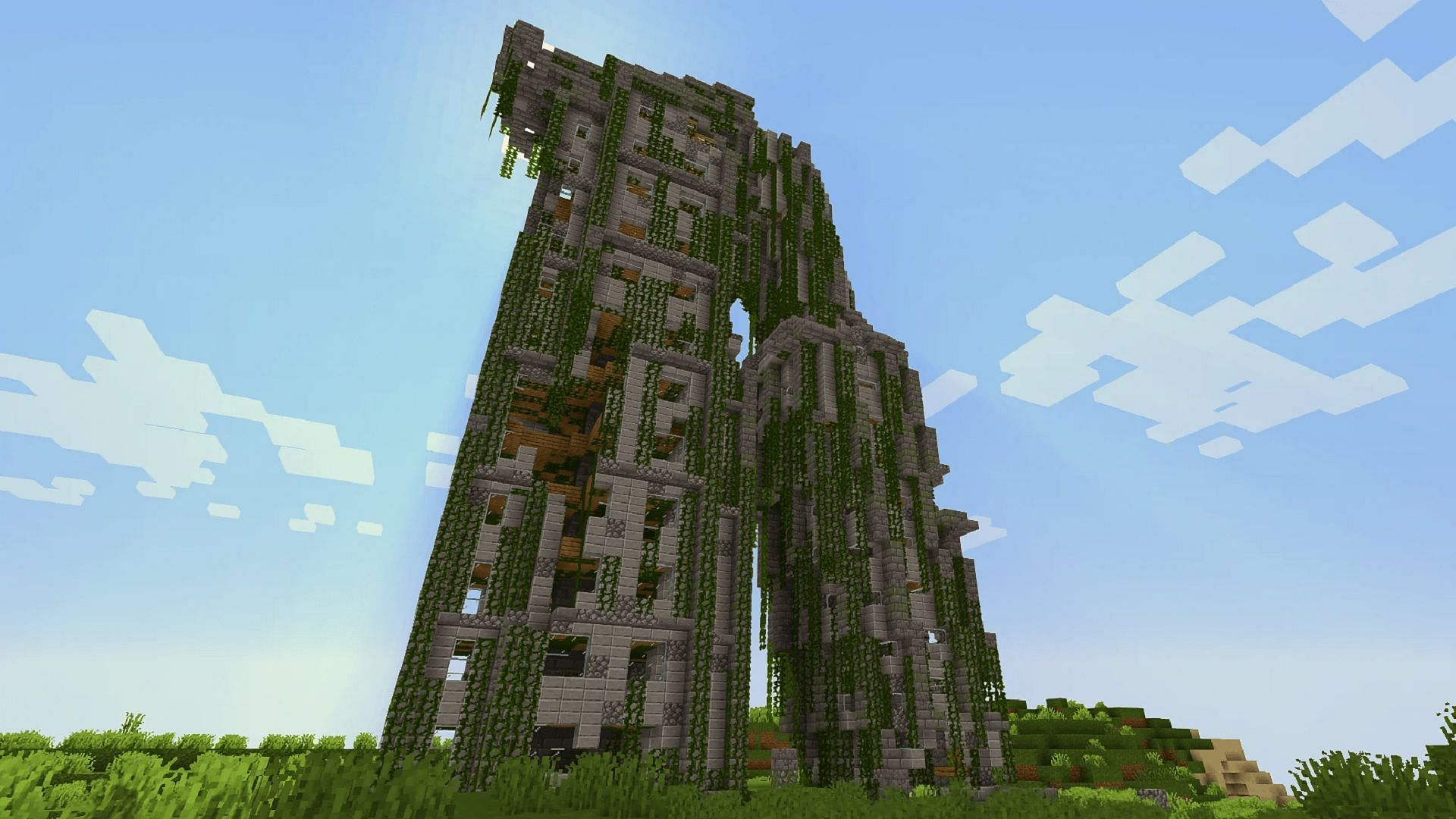 These towers have seen better days, but they make for a fantastic rustic Minecraft build (Image via Curious_camel1/Reddit)