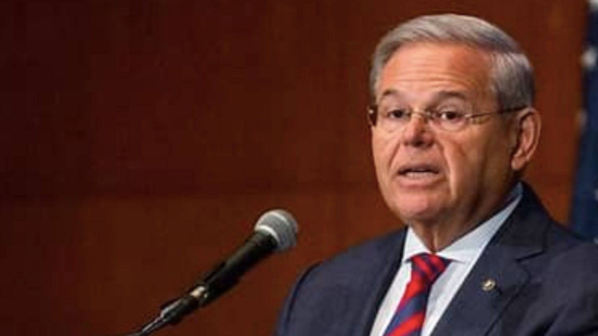 Bob Menendez (Image via  dustin mills/X) 