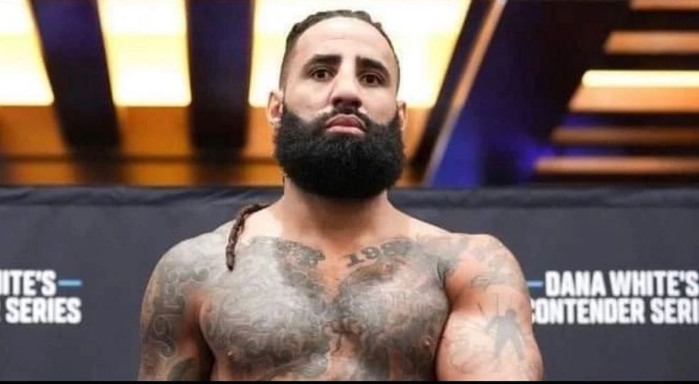 Former NFL defender Austen Lane set to make UFC debut