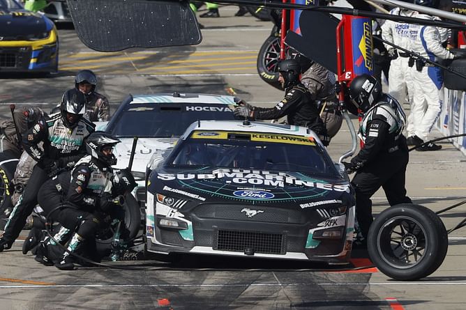 “Him getting out of Legacy was the best move of his career”: NASCAR fans react as Noah Gragson gets officially reinstated