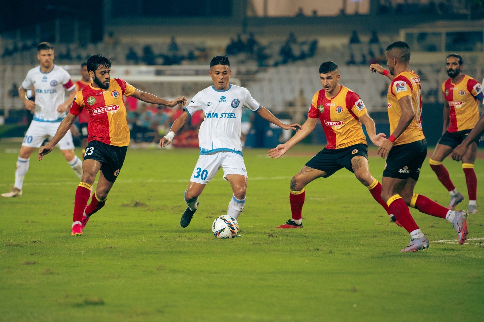 East Bengal FC created the better chances of the two teams.